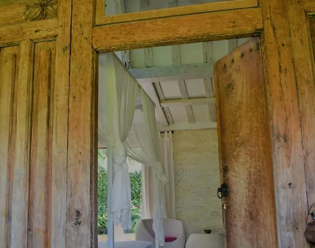 Chanteak Bali - Teak House 1 ベッド・アンド・ブレックファスト *